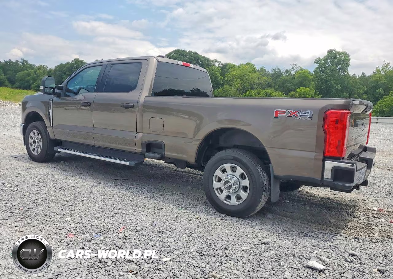 2023 Ford F250 Super Duty VIN:1FT7W2BN7PED26733 - 2