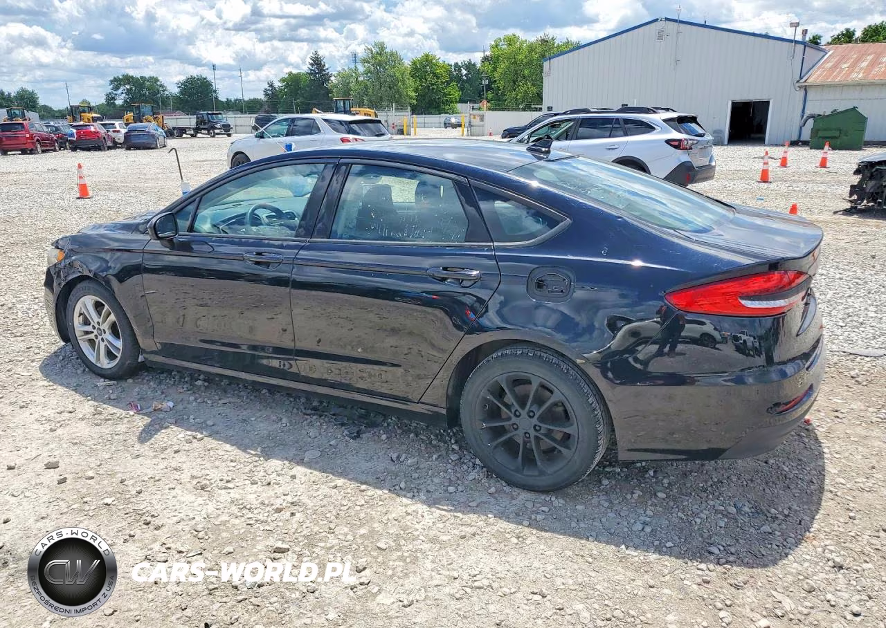 2019 Ford Fusion Se VIN:3FA6P0LUXKR121664 - 2