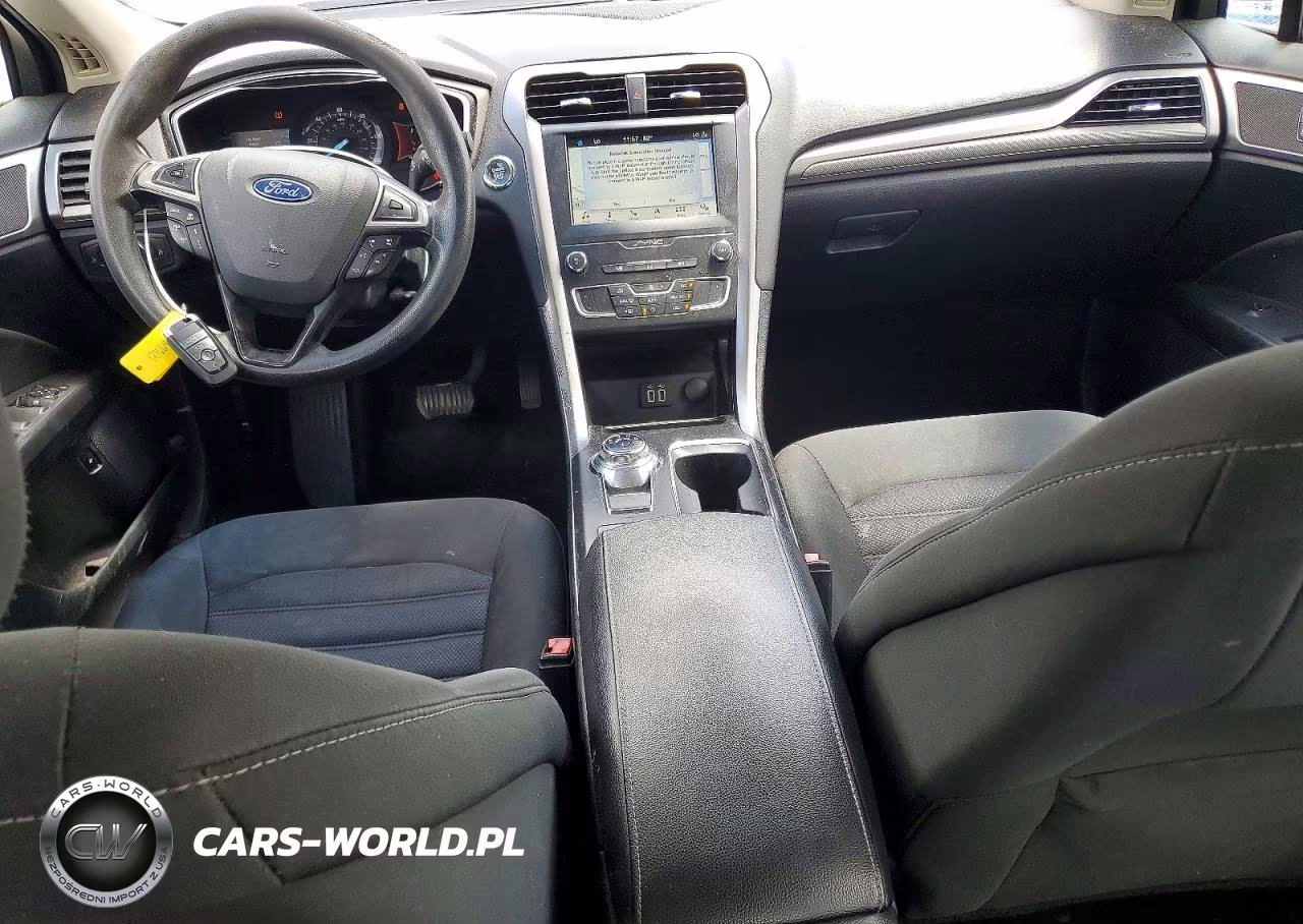 2019 Ford Fusion Se VIN:3FA6P0LUXKR121664 - 8