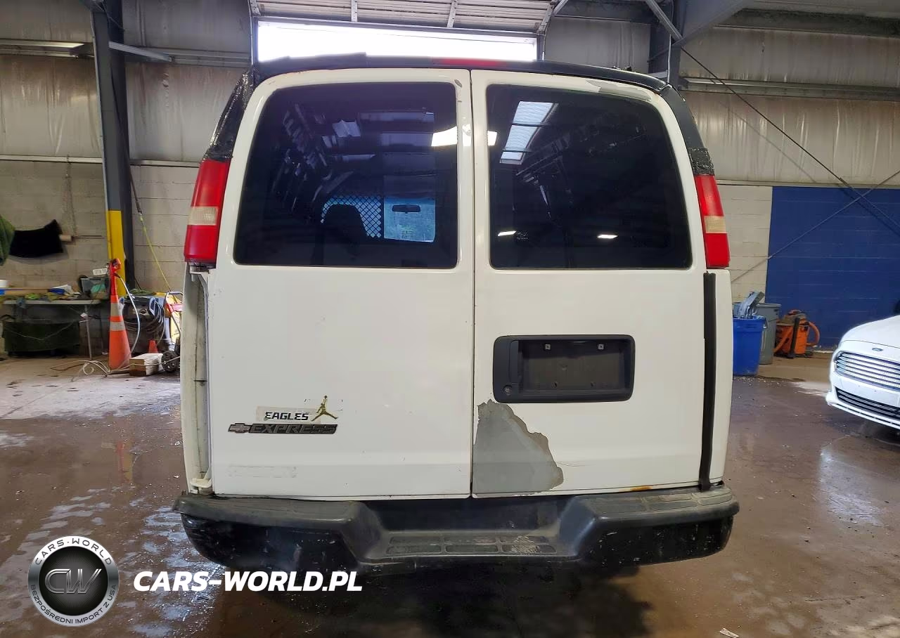 2009 Chevrolet Express G2500 VIN:1GCGG25C091111938 - 6