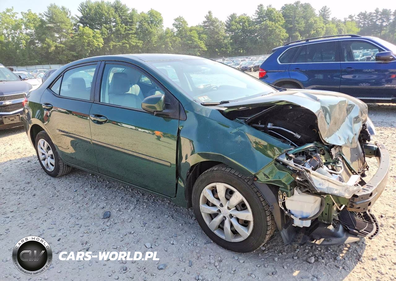 2015 Toyota Corolla Le VIN:2T1BURHE7FC313207 - 4