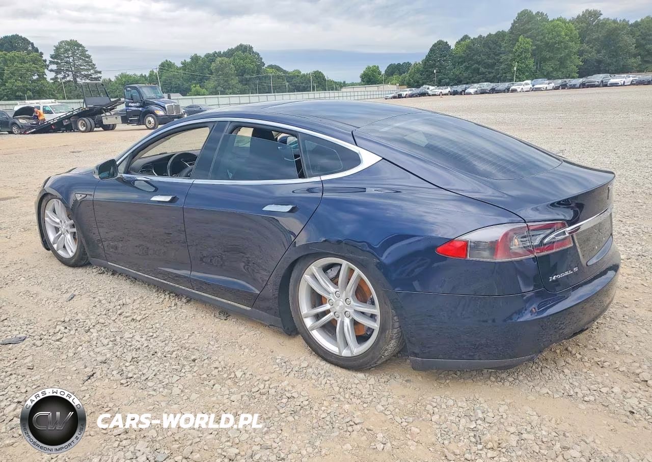 2013 Tesla Model S VIN:5YJSA1CG8DFP04863 - 2