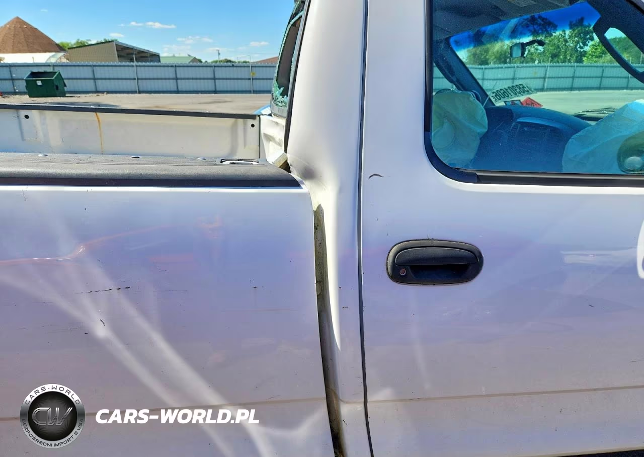 2004 Ford F-150 Heritage Classic VIN:2FTRF17274CA06637 - 10
