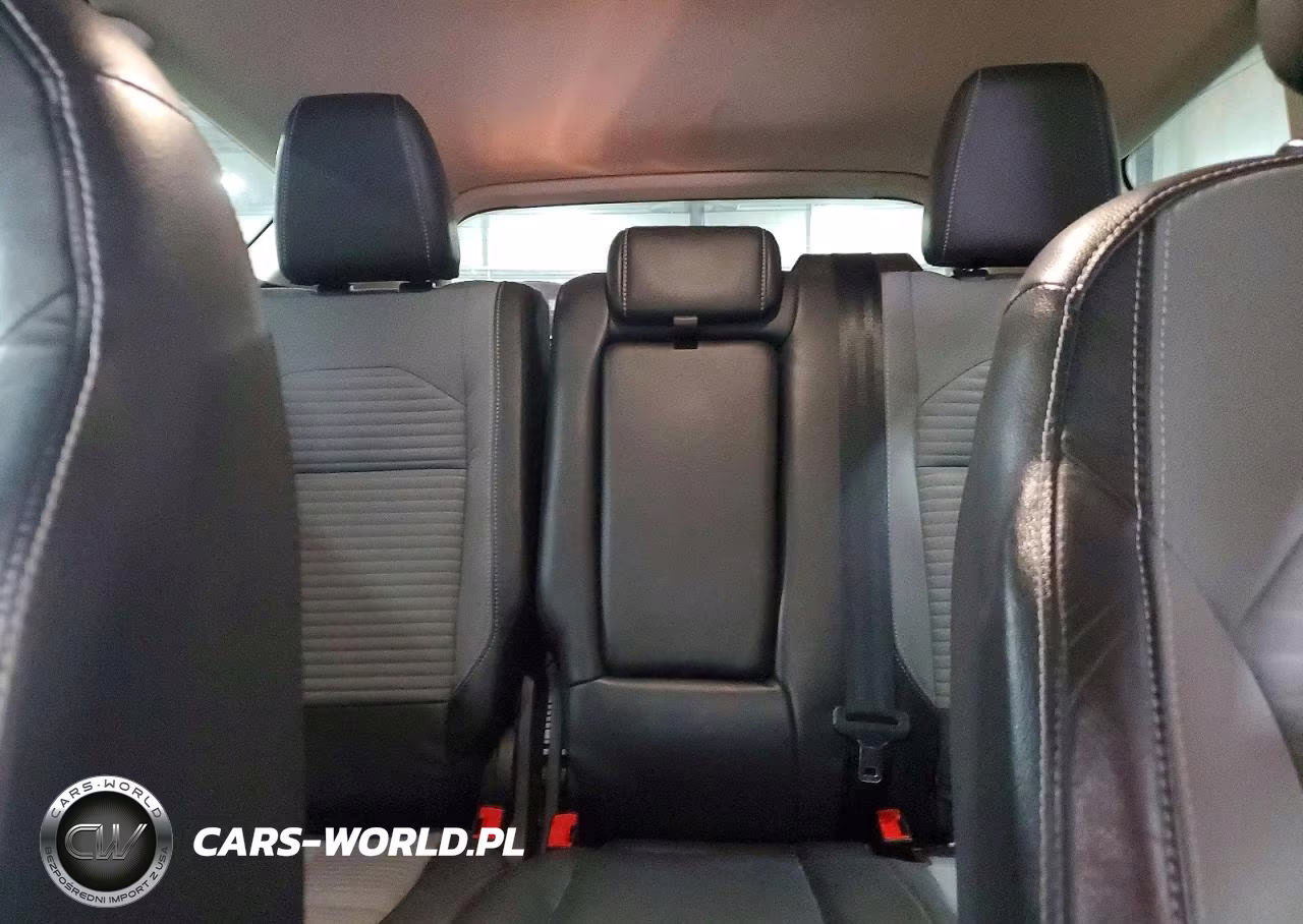 2019 Ford Escape Se VIN:1FMCU9GD2KUA54681 - 10