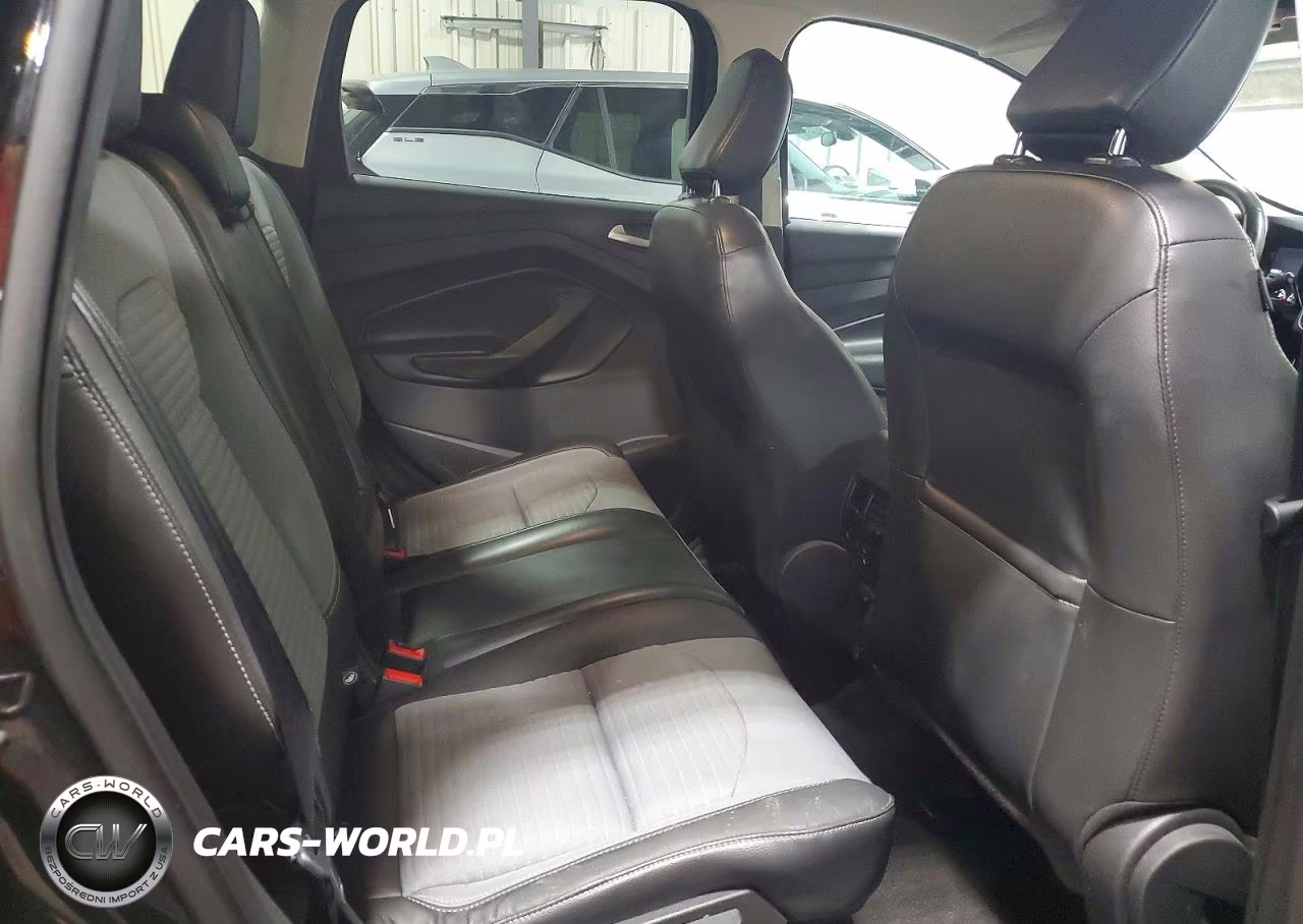 2019 Ford Escape Se VIN:1FMCU9GD2KUA54681 - 11