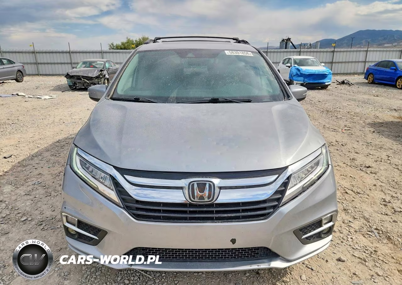 2019 Honda Odyssey Touring VIN:5FNRL6H8XKB078107 - 5