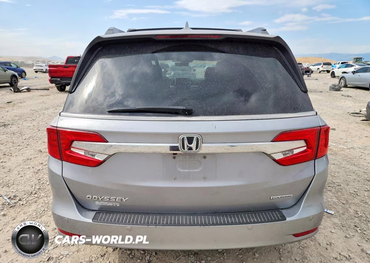 2019 Honda Odyssey Touring VIN:5FNRL6H8XKB078107 - 6