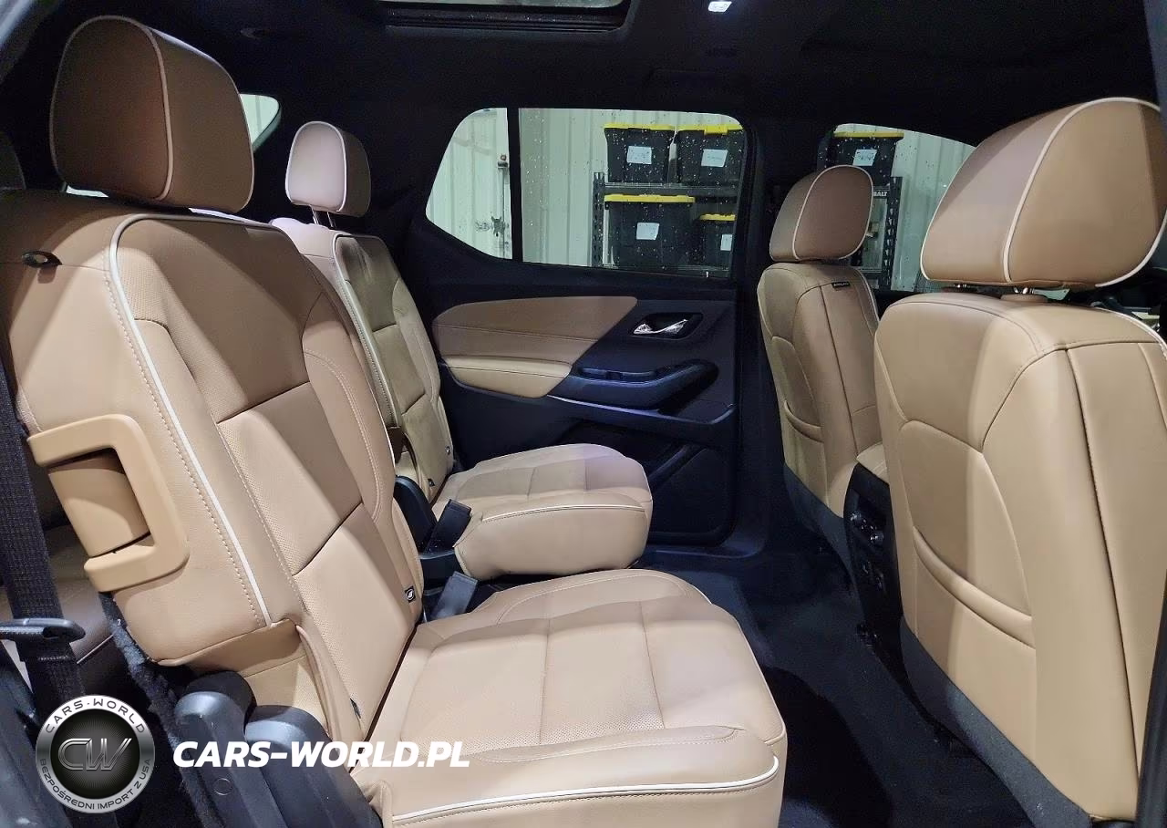 2023 Chevrolet Traverse Premier VIN:1GNEVKKW6PJ122877 - 11