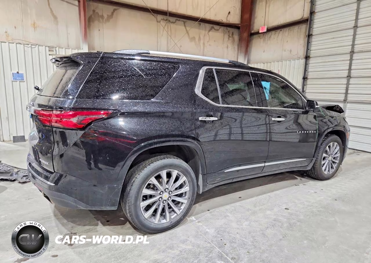 2023 Chevrolet Traverse Premier VIN:1GNEVKKW6PJ122877 - 3