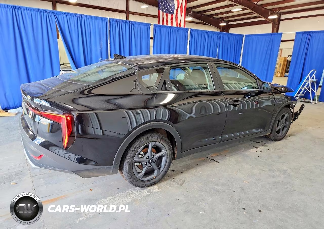 2026 Kia K4 Lxs VIN:3KPFT4DE5TE260534 - 3