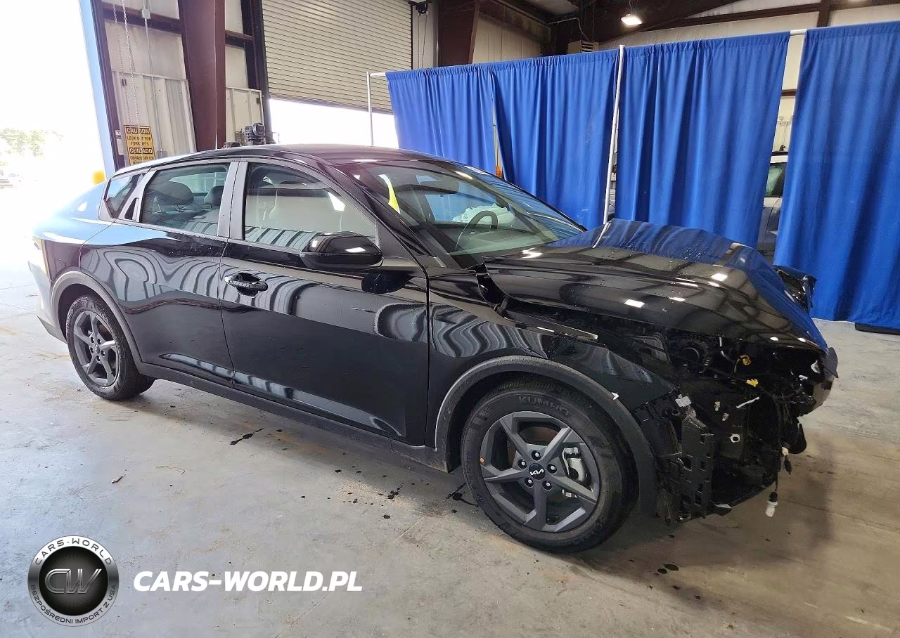 2026 Kia K4 Lxs VIN:3KPFT4DE5TE260534 - 4