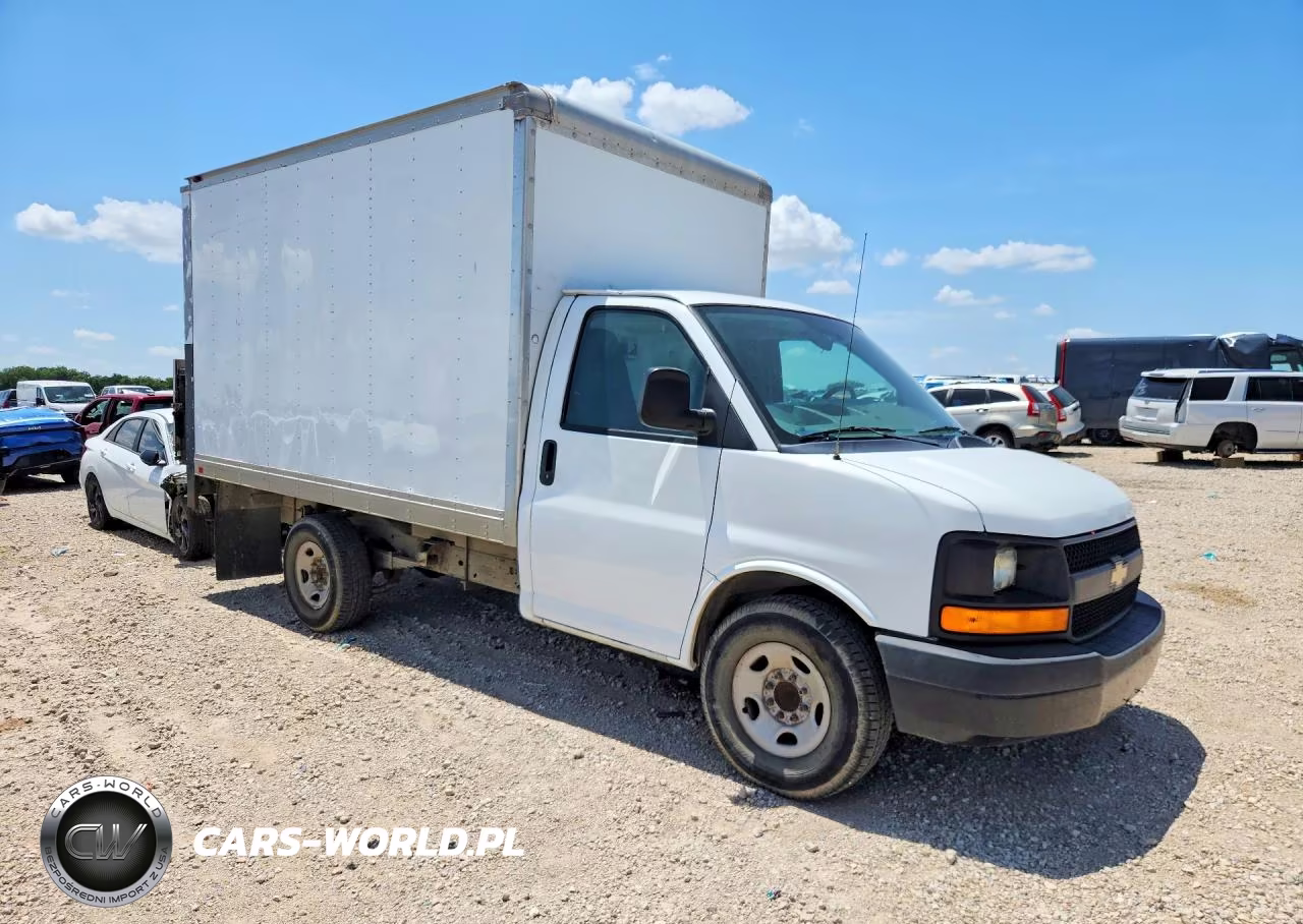 2014 Chevrolet Express Box Truck VIN:1GB0G2CA7E1129533 - 4