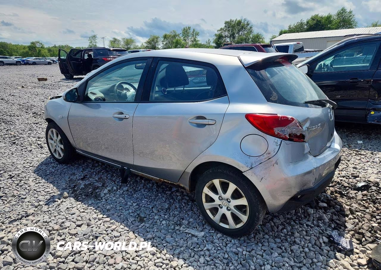 2011 Mazda Mazda2 VIN:JM1DE1HY4B0131034 - 2