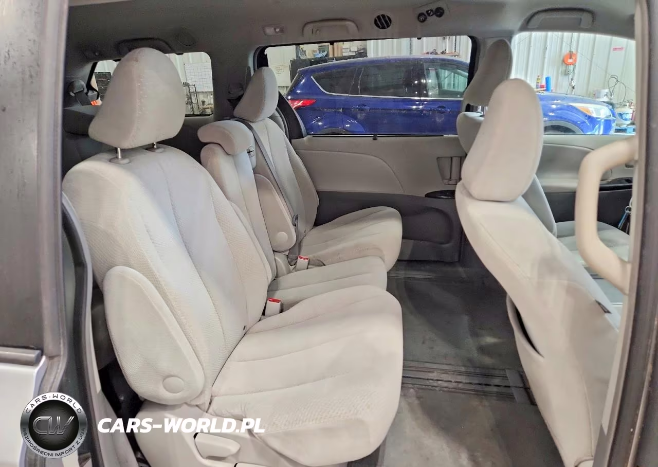 2011 Toyota Sienna Le VIN:5TDKK3DC9BS036200 - 11