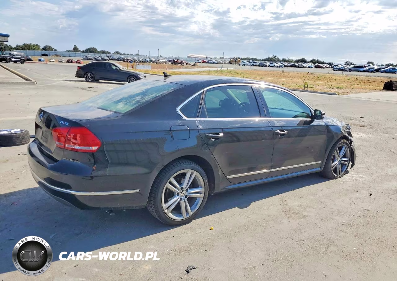 2015 Volkswagen Passat Se VIN:1VWBT7A37FC040470 - 3