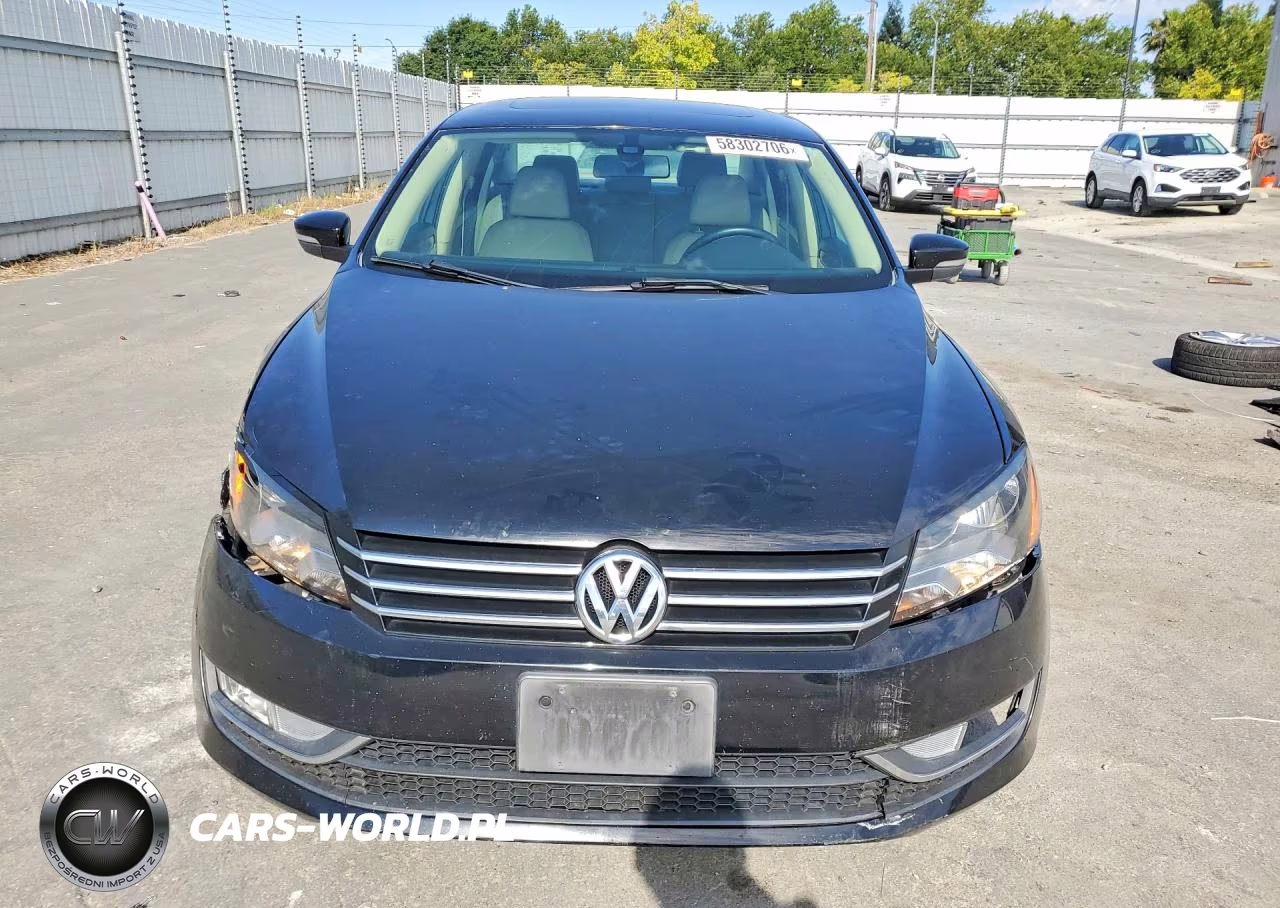2015 Volkswagen Passat Se VIN:1VWBT7A37FC040470 - 5