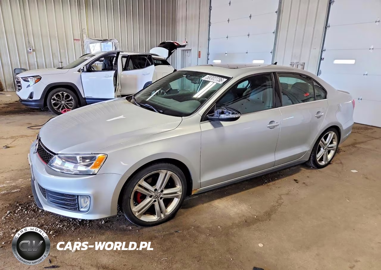 2015 Volkswagen Jetta Gli – zdjęcie 1 z 12