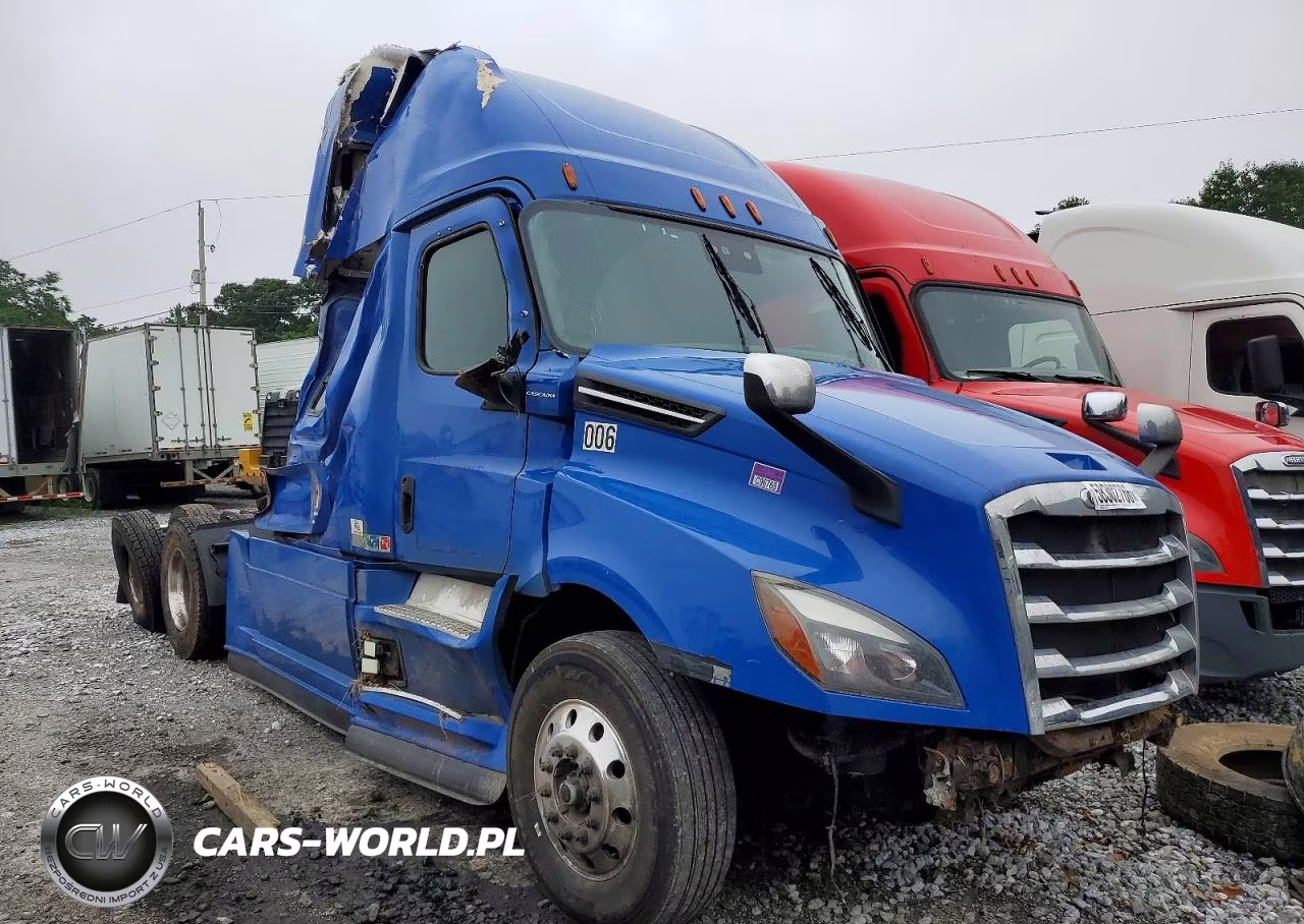 2019 Freightliner Cascadia 126 Semi Truck