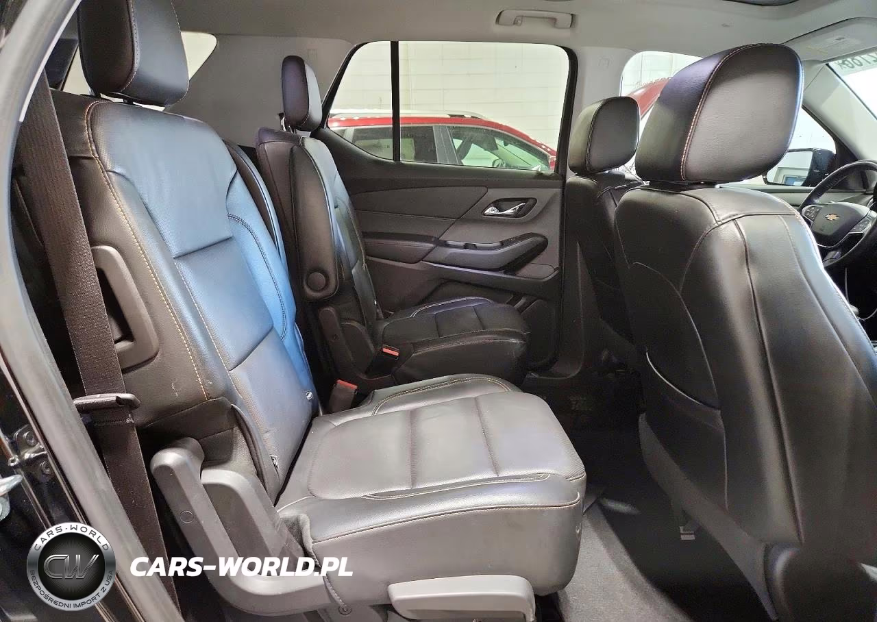 2018 Chevrolet Traverse Premier VIN:1GNEVJKW7JJ128933 - 11