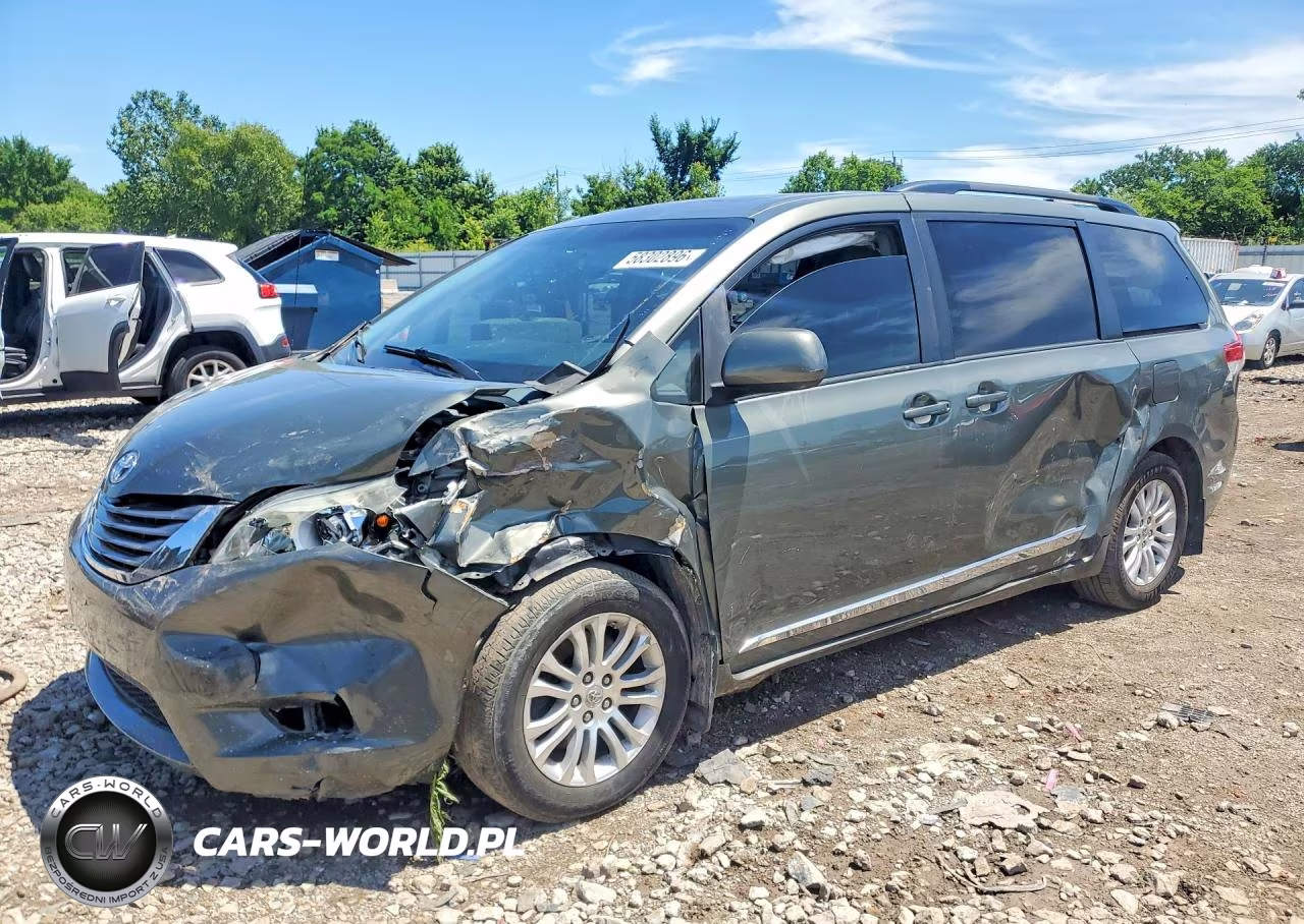 2011 Toyota Sienna Xle 8-Passenger