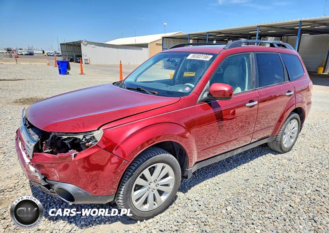 2011 Subaru Forester Limited – zdjęcie 1 z 12