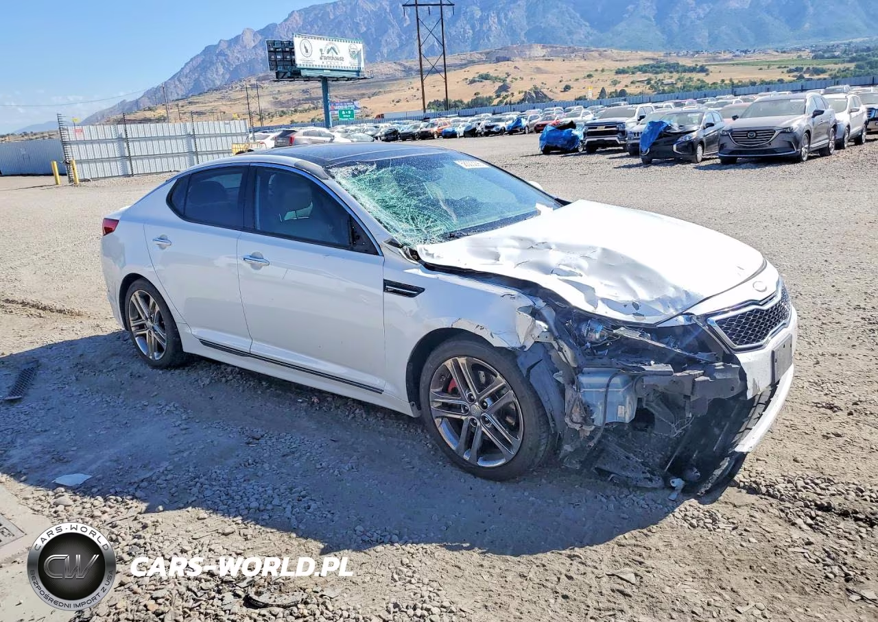 2013 Kia Optima VIN:5XXGR4A69DG217758 - 4