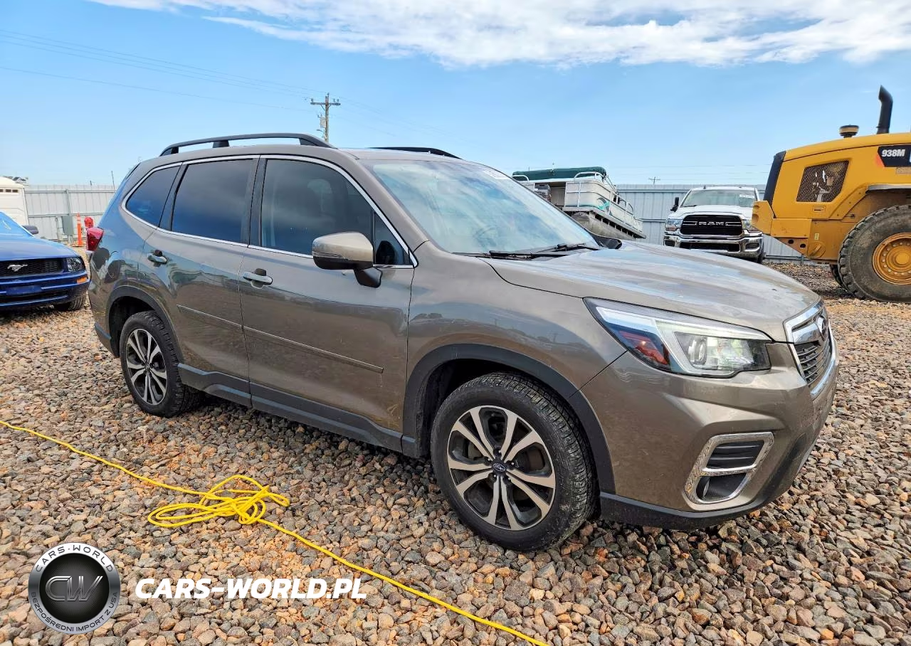 2019 Subaru Forester Limited VIN:JF2SKAUCXKH590713 - 4