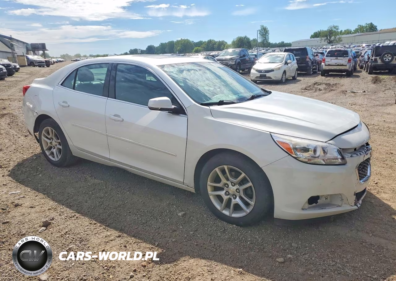 2015 Chevrolet Malibu 1Lt VIN:1G11C5SL0FU119435 - 4