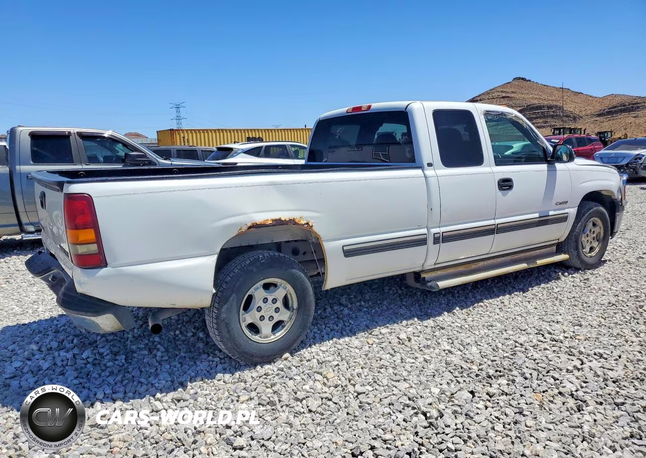 2001 Chevrolet Silverado K1500 VIN:1GCEK19T51E124675 - 3