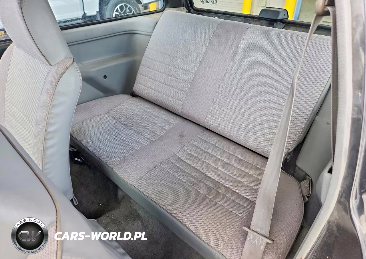 1988 Ford Festiva L VIN:KNJBT06K8J6197083 - 10