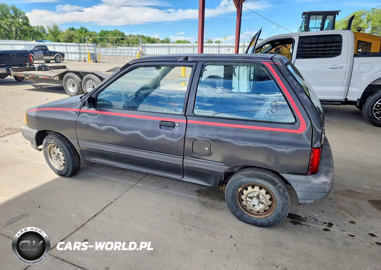 1988 Ford Festiva L VIN:KNJBT06K8J6197083 - 2