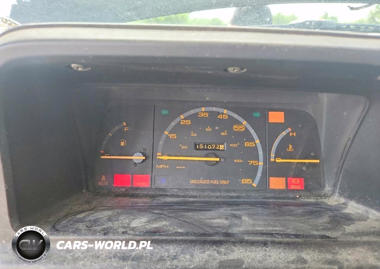 1988 Ford Festiva L VIN:KNJBT06K8J6197083 - 9
