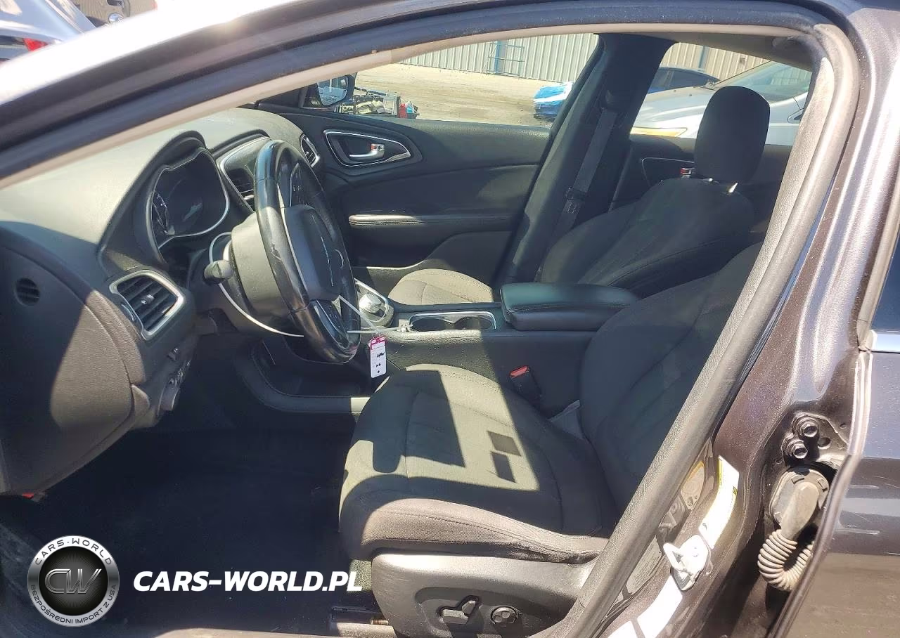 2016 Chrysler 200 Limited VIN:1C3CCCAB0GN157017 - 7