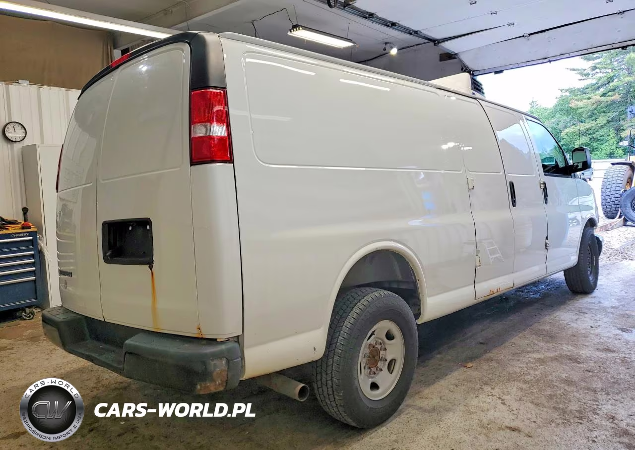 2019 Chevrolet Express G3500 VIN:1GCZGHFG3K1146976 - 3