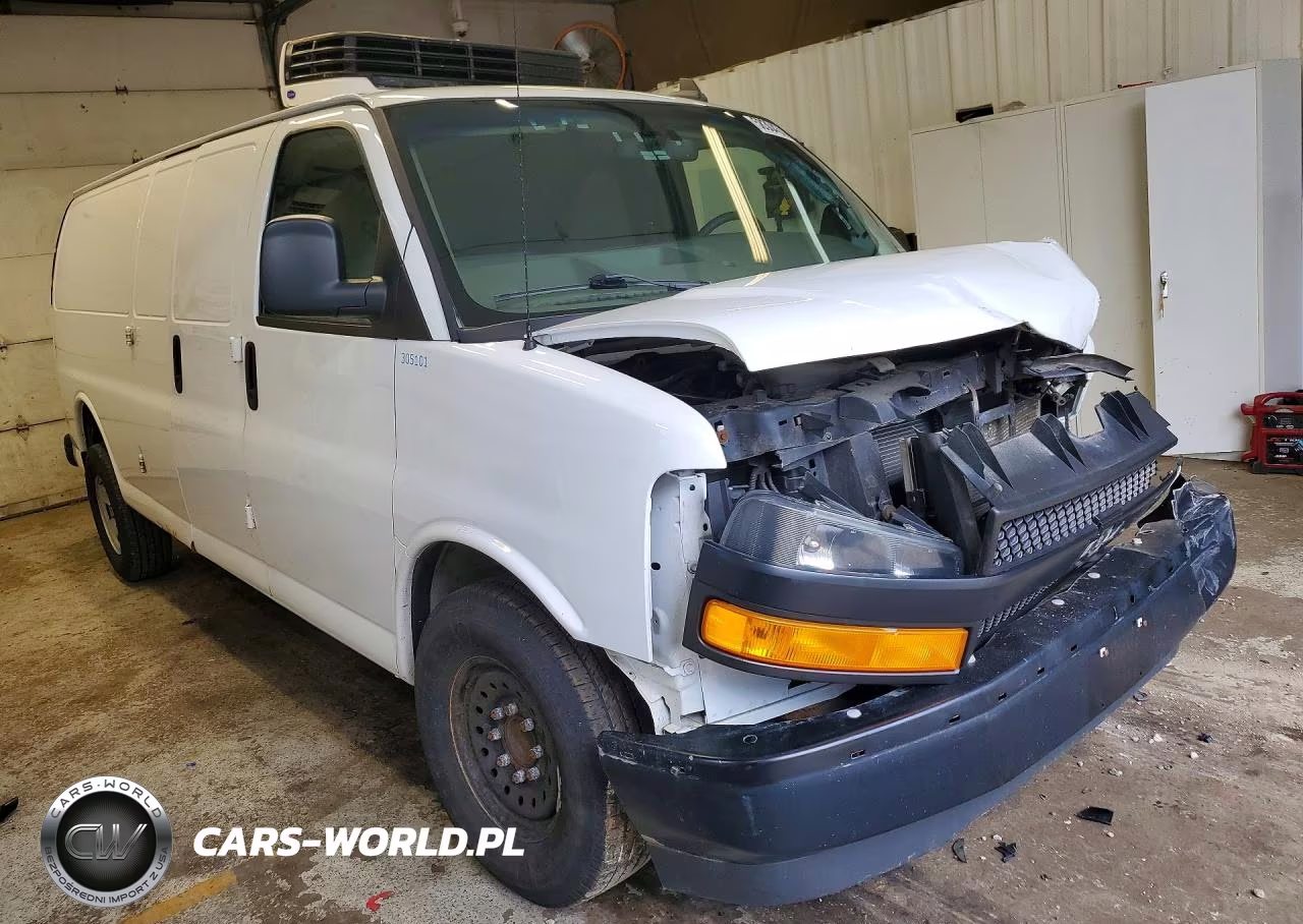 2019 Chevrolet Express G3500 VIN:1GCZGHFG3K1146976 - 4