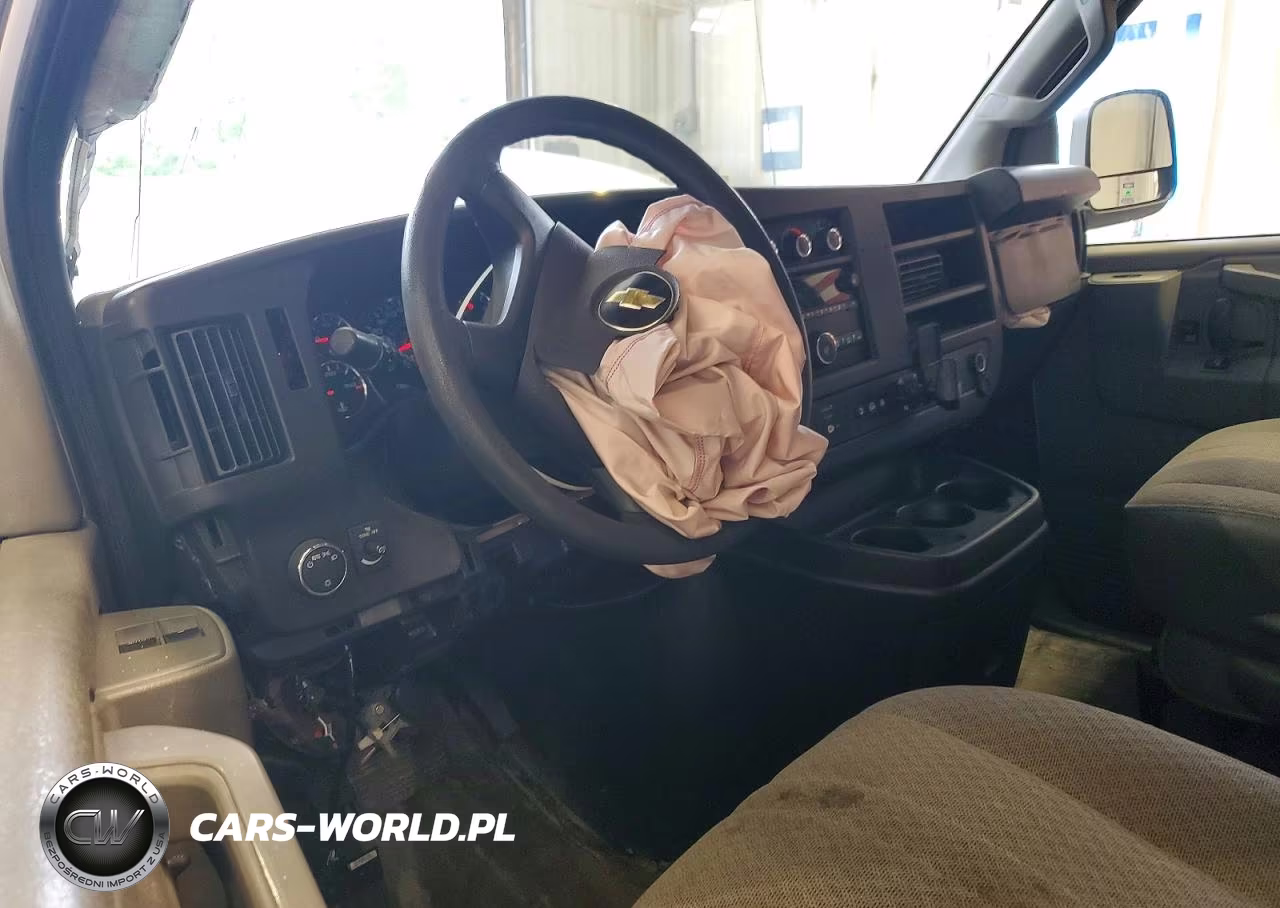 2019 Chevrolet Express G3500 VIN:1GCZGHFG3K1146976 - 8