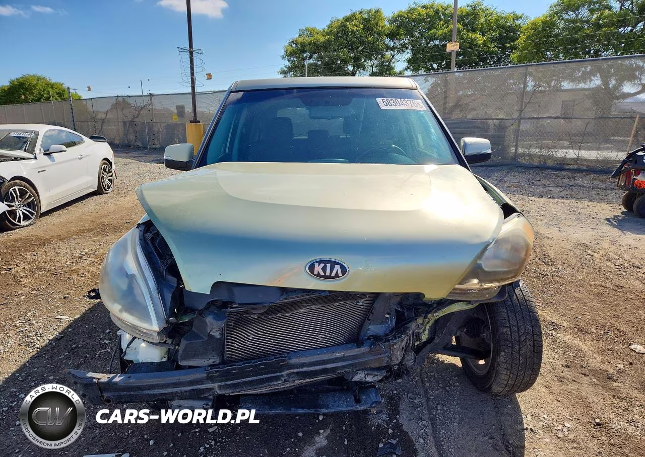 2013 Kia Soul + VIN:KNDJT2A64D7569571 - 5
