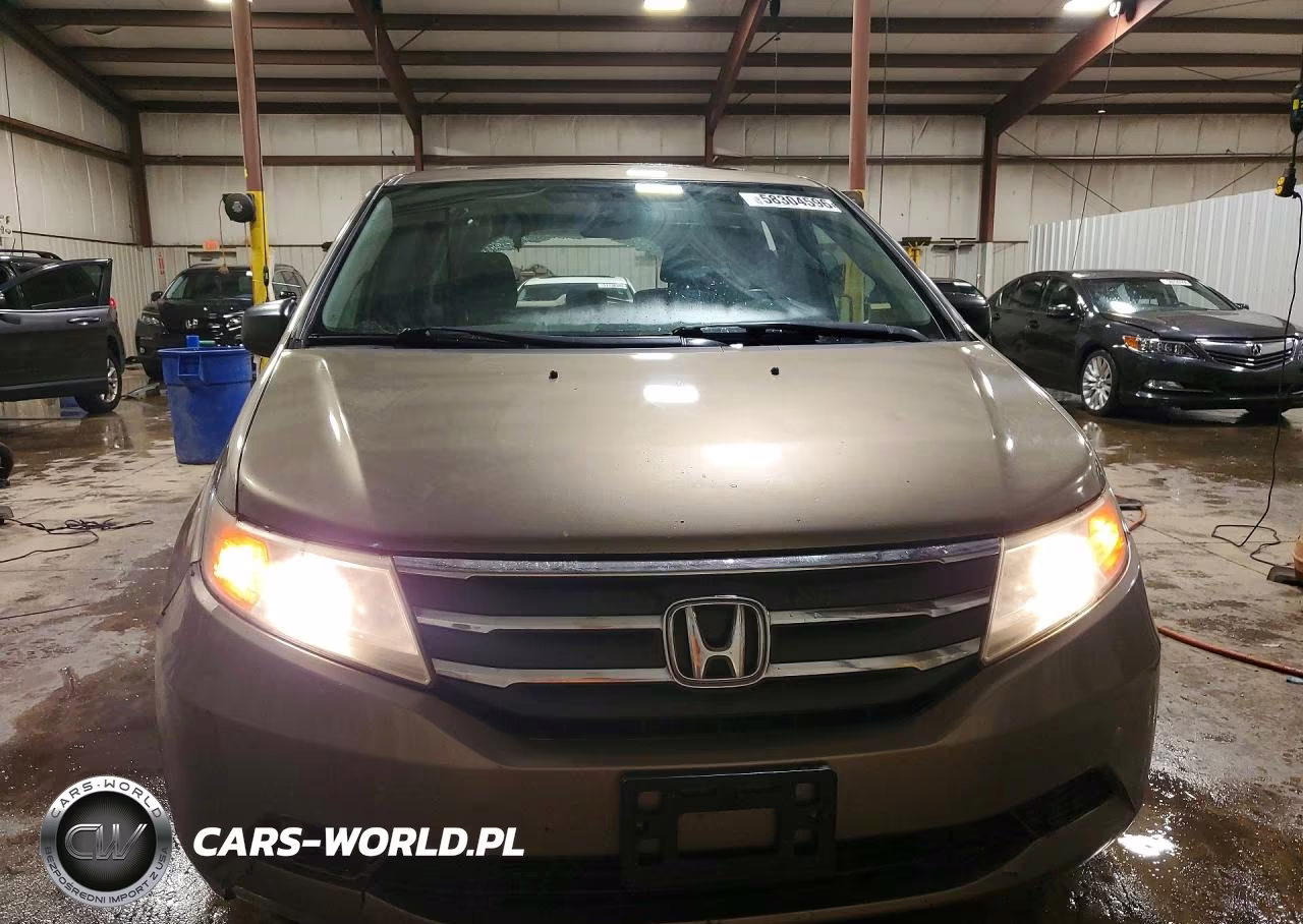 2011 Honda Odyssey Exl VIN:5FNRL5H63BB031798 - 5