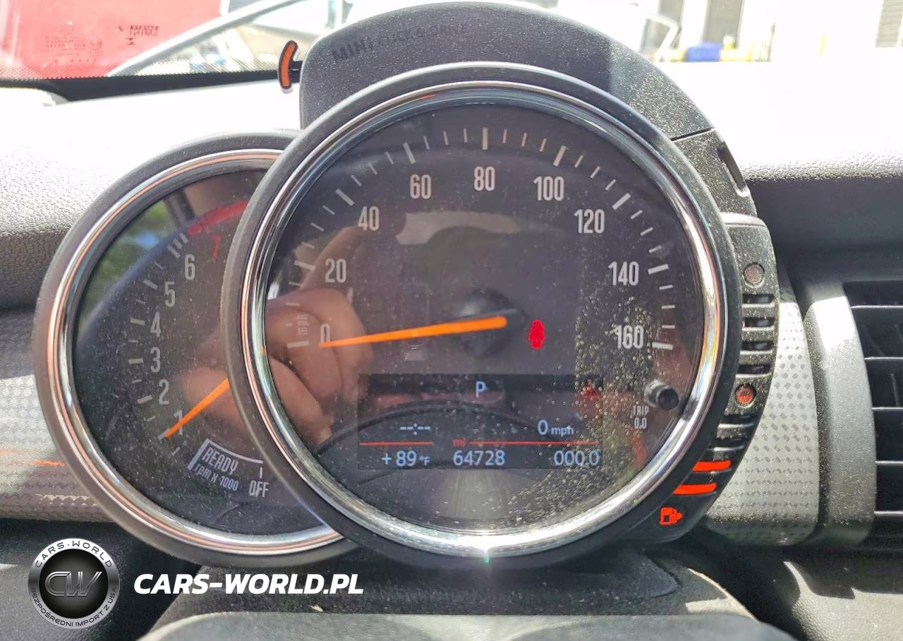 2015 Mini Cooper VIN:WMWXM5C56FT942677 - 9