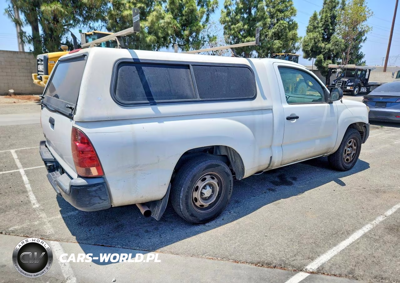 2014 Toyota Tacoma Base VIN:5TFNX4CN6EX035236 - 3