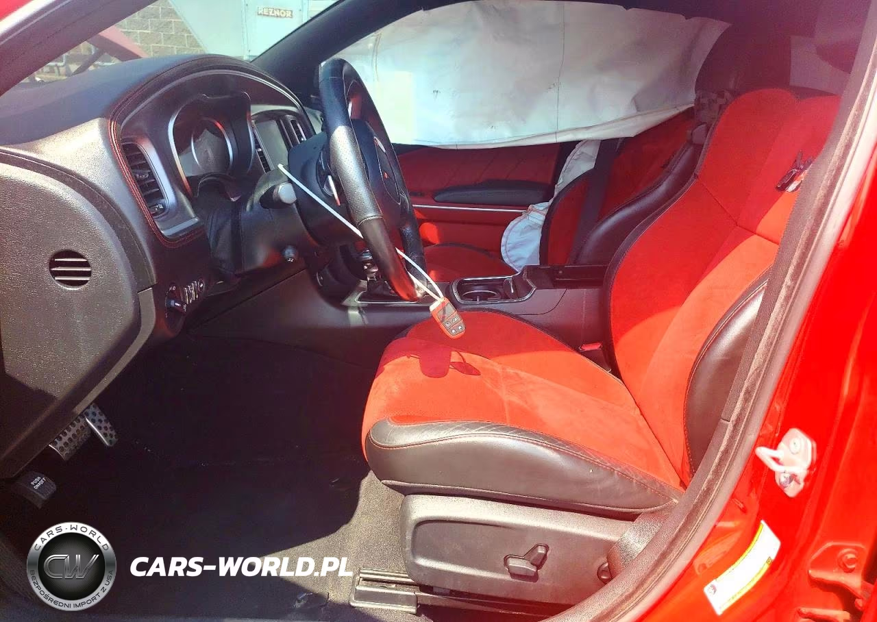 2019 Dodge Charger Scat Pack VIN:2C3CDXGJ7KH701467 - 7