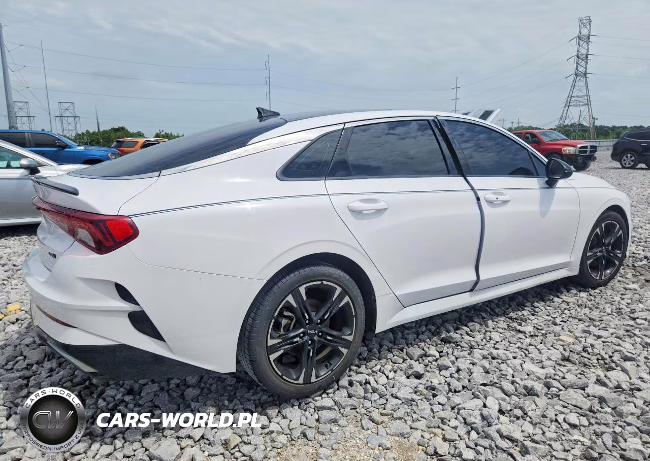 2022 Kia K5 Gt Line VIN:5XXG64J23NG100569 - 3