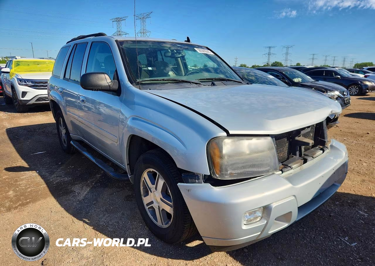 2007 Chevrolet Trailblazer Ls VIN:1GNDT13S272155716 - 4