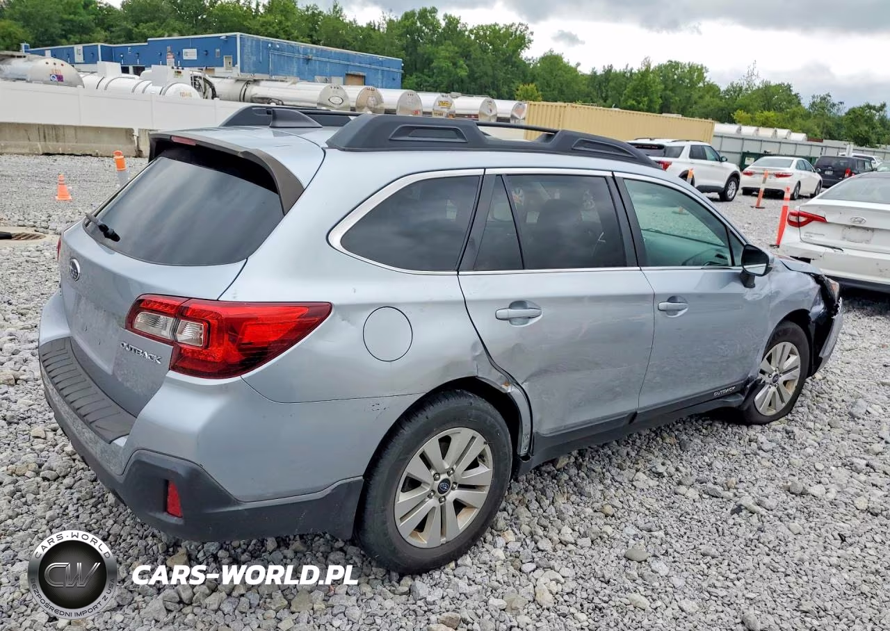 2019 Subaru Outback 2.5I Premium VIN:4S4BSAHC9K3390956 - 3