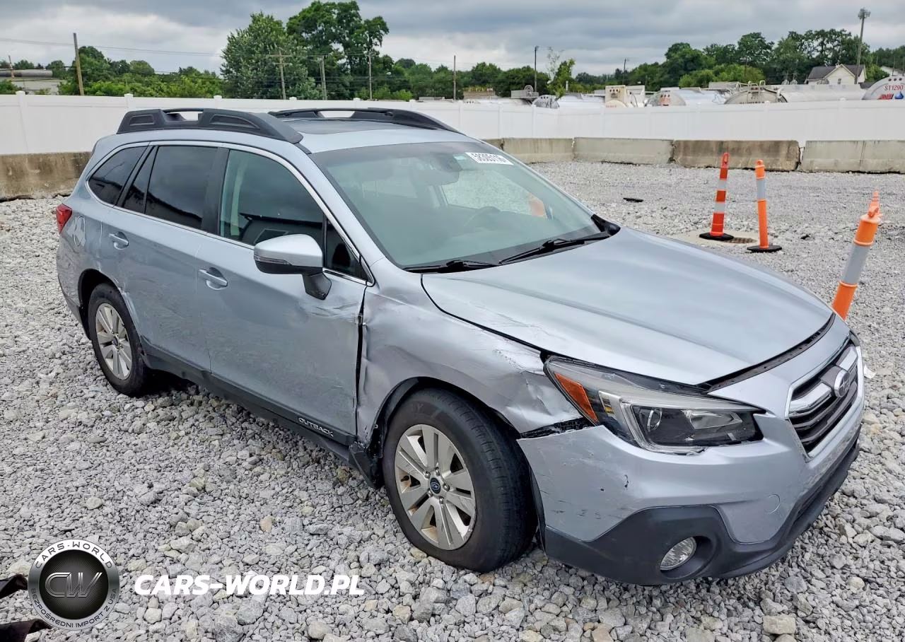 2019 Subaru Outback 2.5I Premium VIN:4S4BSAHC9K3390956 - 4