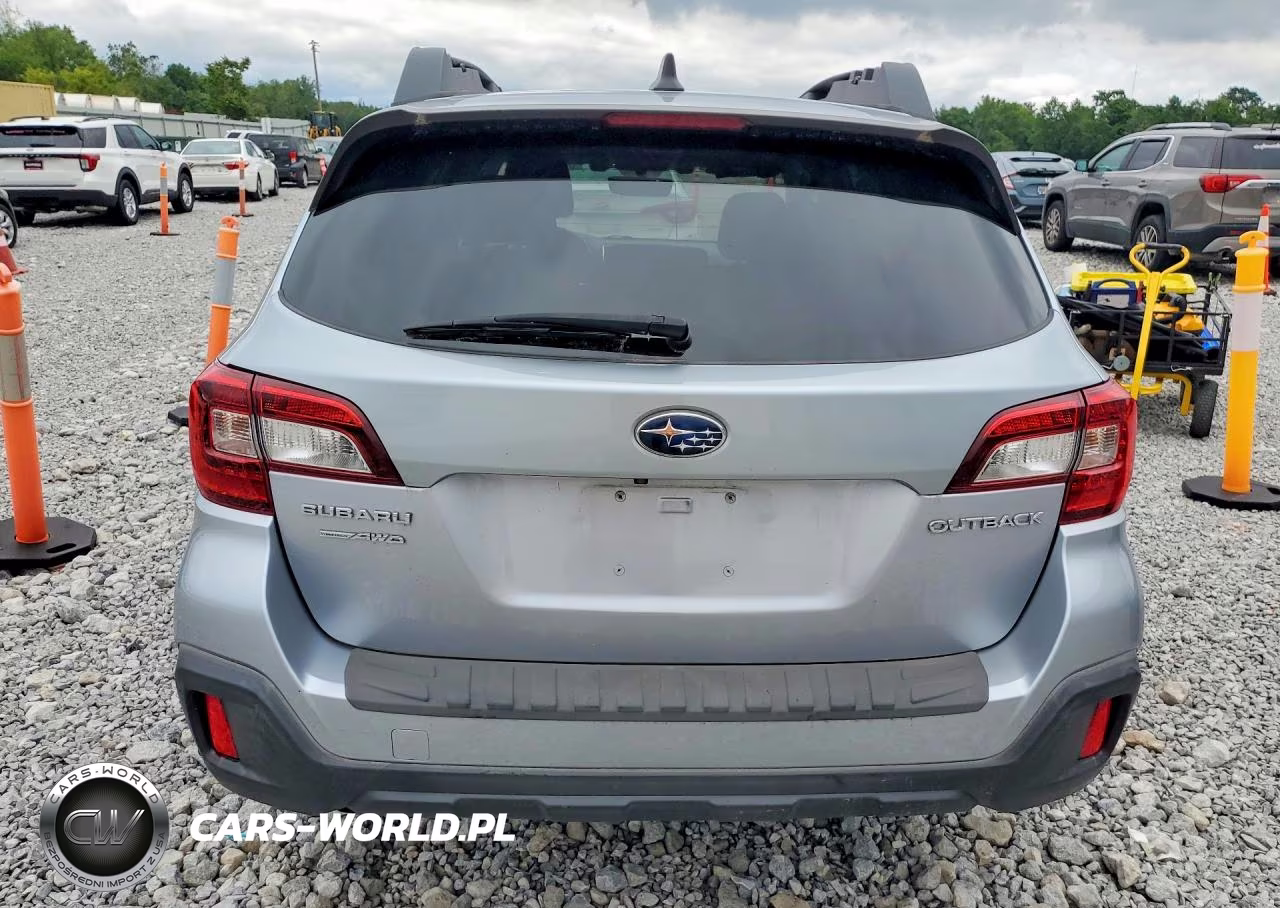 2019 Subaru Outback 2.5I Premium VIN:4S4BSAHC9K3390956 - 6