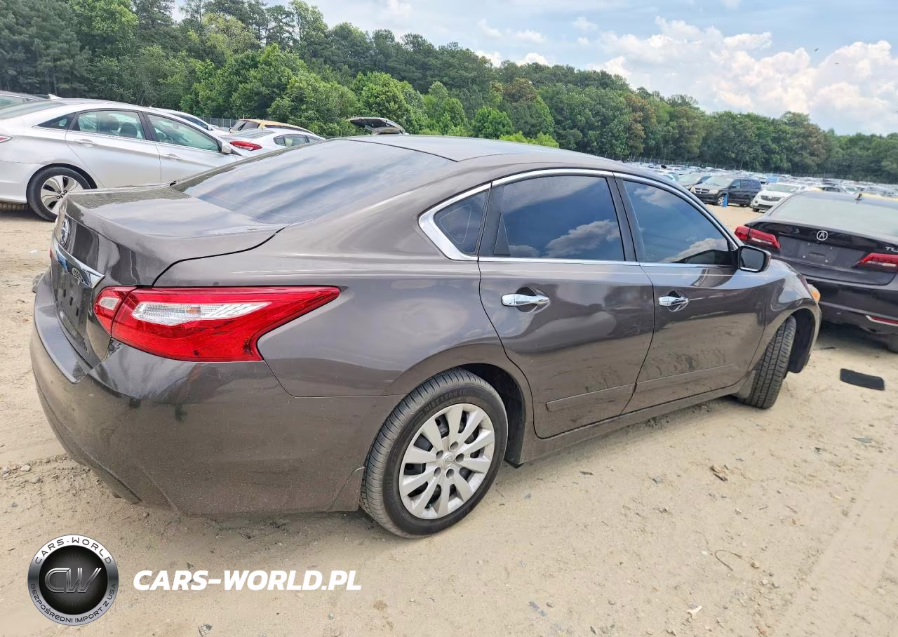 2016 Nissan Altima 2.5 S VIN:1N4AL3AP9GN372223 - 3