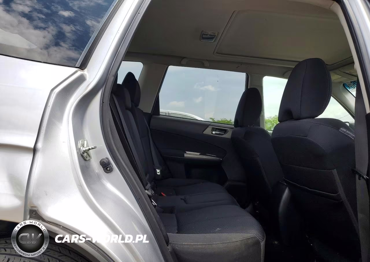 2012 Subaru Forester 2.5X Premium VIN:JF2SHBDC4CH433460 - 11