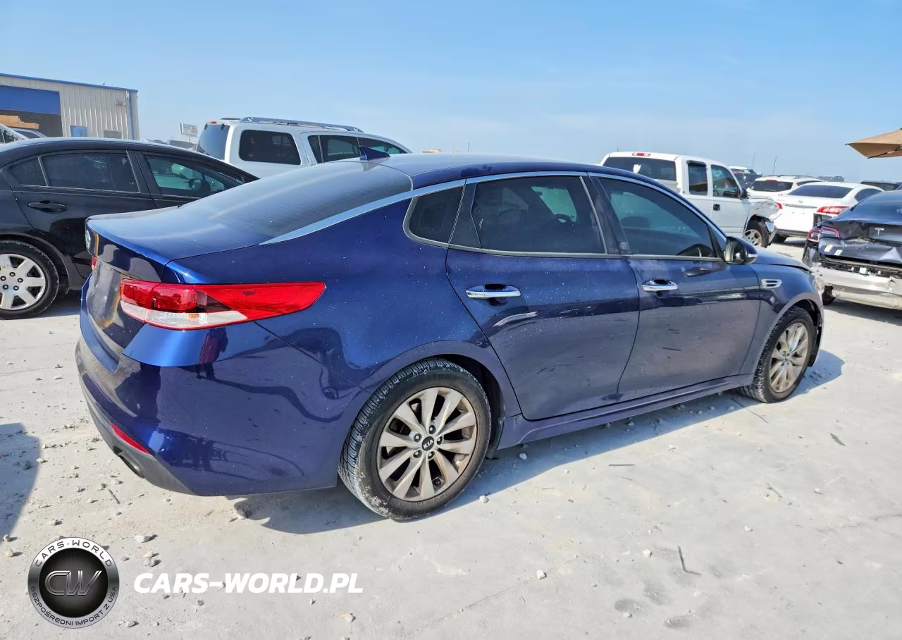 2018 Kia Optima Lx VIN:5XXGT4L32JG258765 - 3