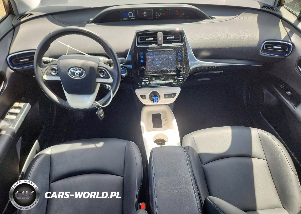 2016 Toyota Prius Four Touring VIN:JTDKARFU4G3016053 - 8